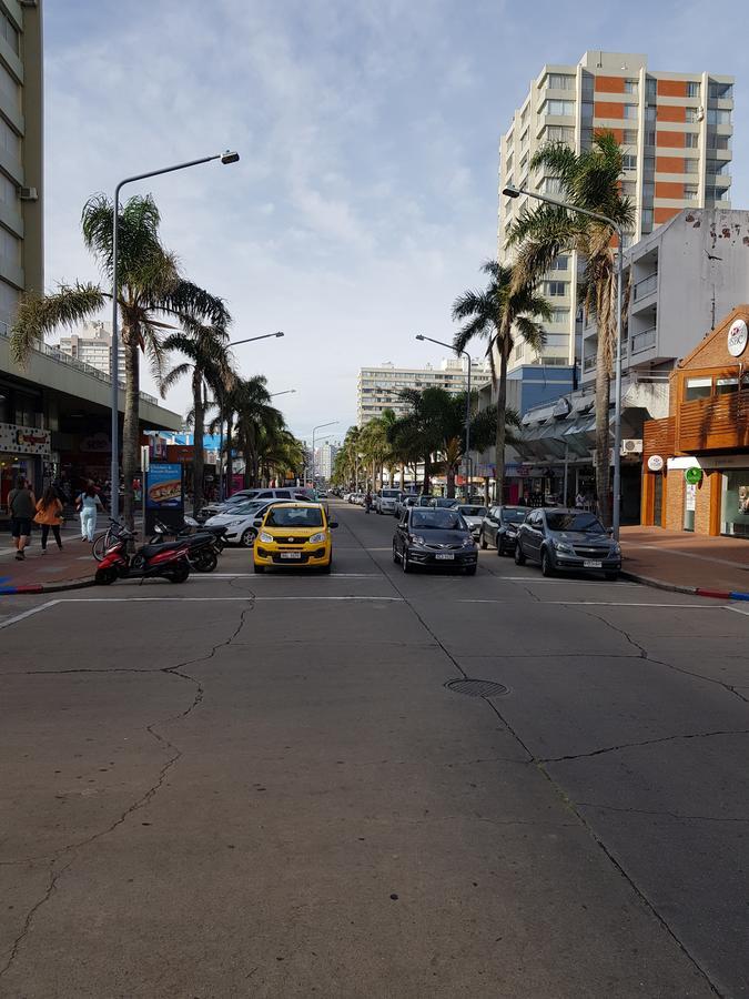 Edificio Canal Azul Punta del Este Buitenkant foto